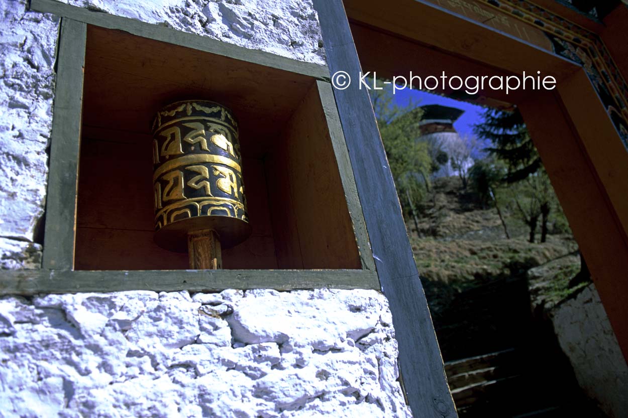 jakar dzong bumthang-tal