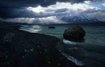 lago sarmiento